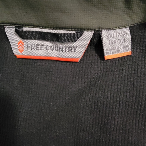 Free Country soft shell jacket - Picture 3 of 4